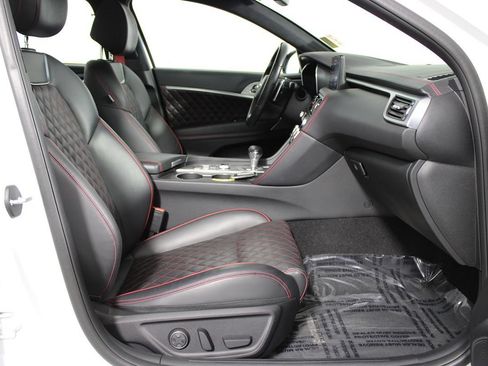 Used 2022 Genesis G70 3.3T w/ Sport Prestige Package AWD/4WD image 15