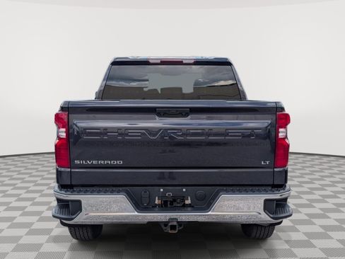 Used 2022 Chevrolet Silverado 1500 LT w/ Protection Package AWD/4WD image 4