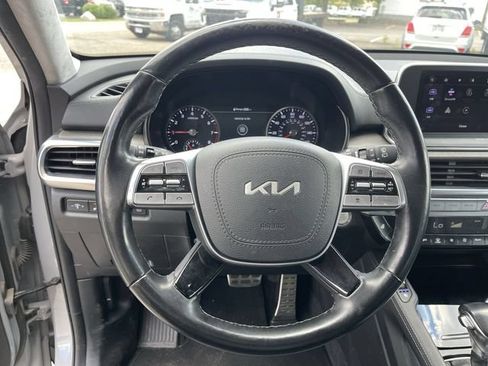 Used 2022 Kia Telluride SX w/ SX Prestige Package AWD/4WD image 14