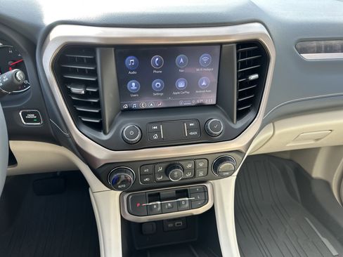 Used 2023 GMC Acadia Denali w/ Denali Ultimate Package image 23