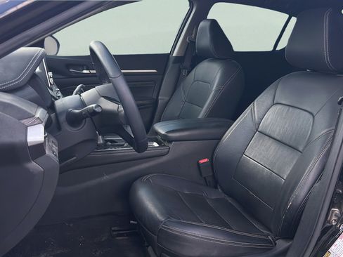Used 2021 Nissan Altima 2.5 SL FWD image 12
