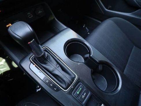 Used 2022 Honda Civic LX image 10