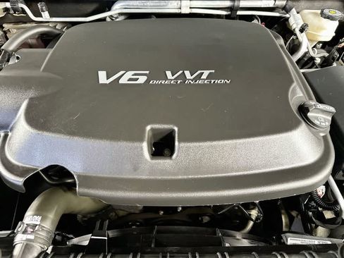 Used 2021 GMC Canyon AT4 w/ Trailering Package AWD/4WD image 9