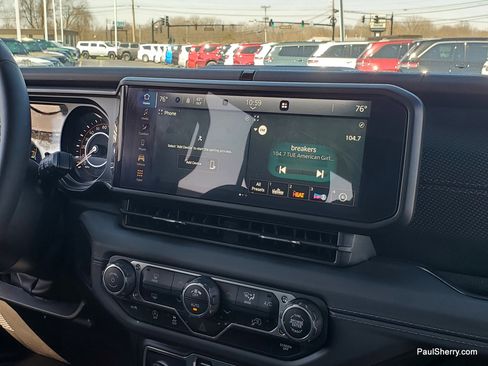 Used 2025 Jeep Wrangler Unlimited Rubicon w/ XTREMEE 35" Tire Package image 33