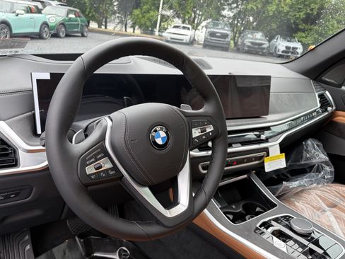 New 2026 BMW X5 xDrive40i AWD/4WD image 12