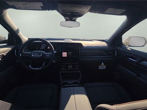 New 2026 GMC Terrain AT4 w/ LPO, Floor Liner Package image 23