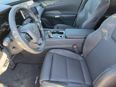 New 2026 Lexus RX 450h AWD image 8