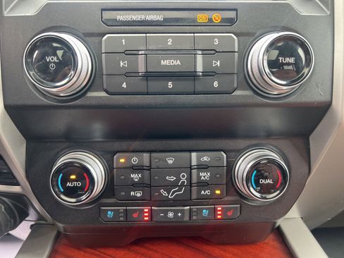 Used 2020 Ford F350 King Ranch w/ King Ranch Ultimate Package image 24