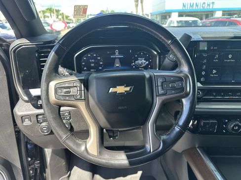 Used 2024 Chevrolet Silverado 2500 High Country w/ Technology Package AWD/4WD image 22