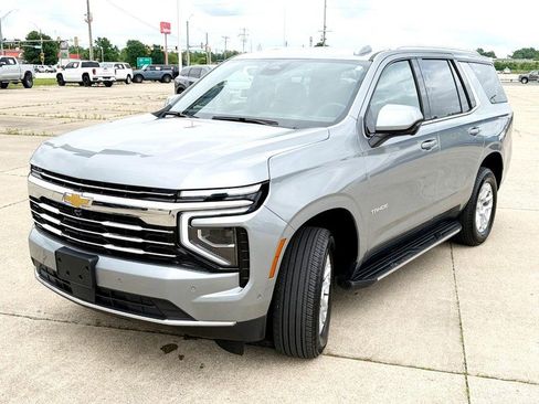 Used 2025 Chevrolet Tahoe LT AWD/4WD image 7