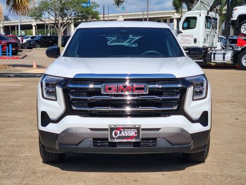 Used 2026 GMC Terrain Elevation FWD image 2