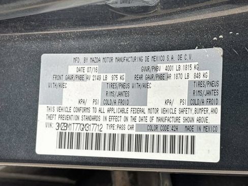 Used 2016 MAZDA MAZDA3 i Sport FWD image 28