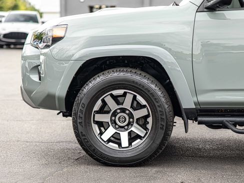 Used 2023 Toyota 4Runner TRD Off-Road Premium w/ Off Road Premium Plus Package AWD/4WD image 8