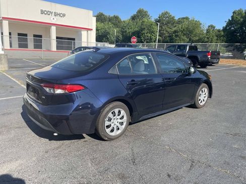 Used 2026 Toyota Corolla LE FWD image 8