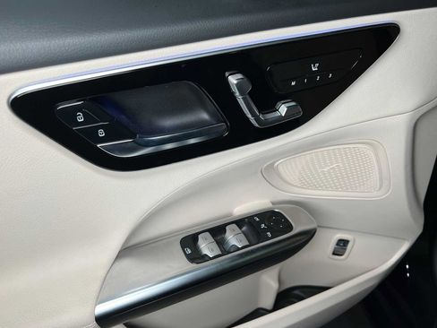 Certified 2026 Mercedes-Benz C 300 4MATIC Sedan image 30