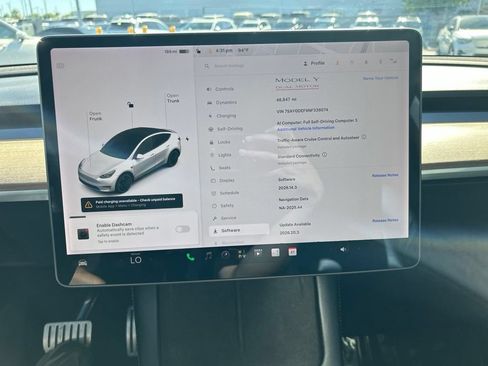 Used 2022 Tesla Model Y Performance AWD/4WD image 17
