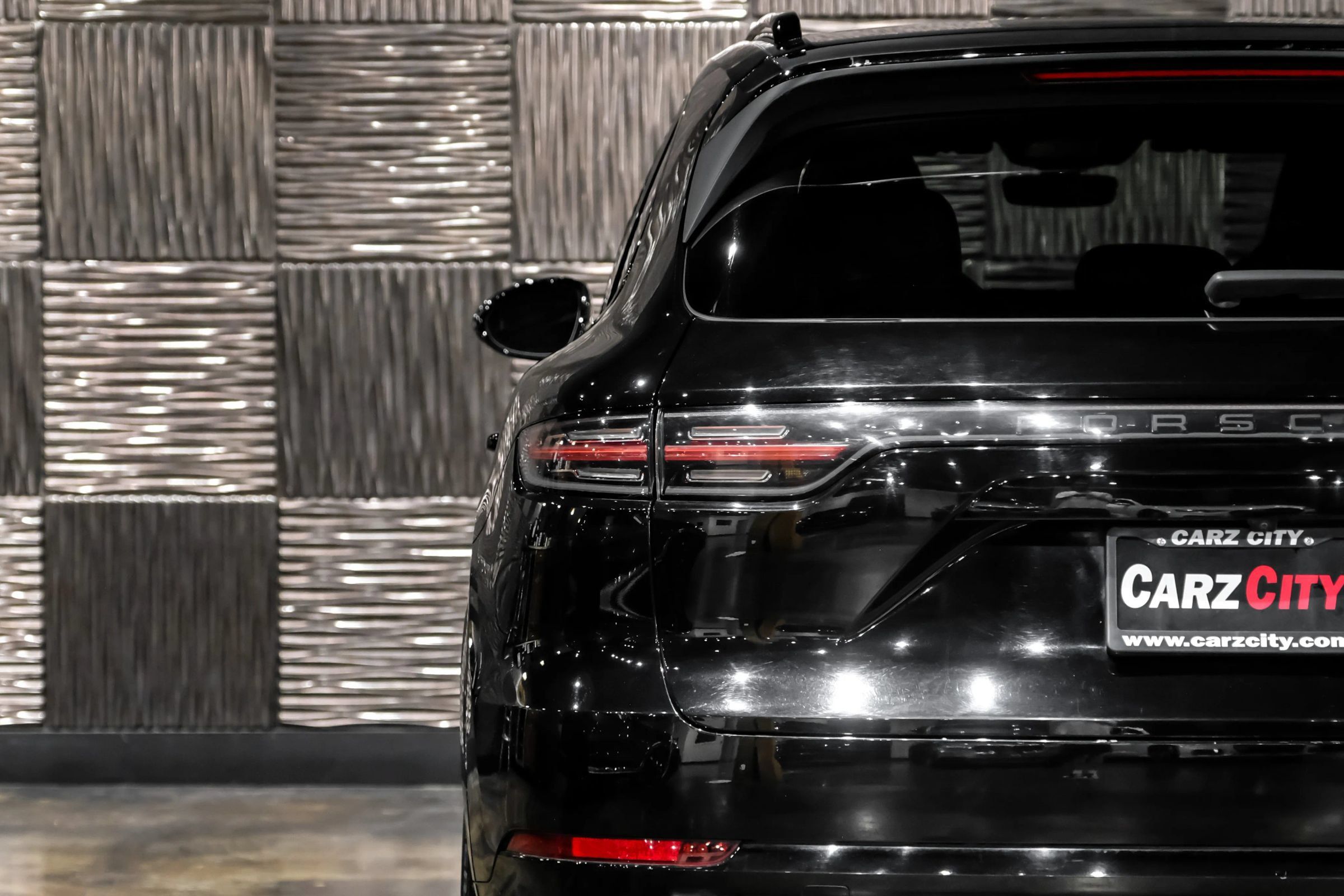 Used 2019 Porsche Cayenne S AWD/4WD image 40