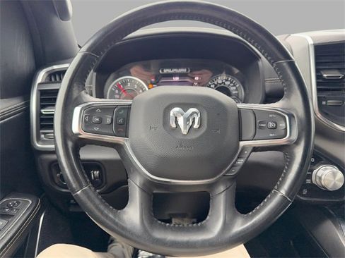 Used 2024 RAM 1500 Laramie image 14