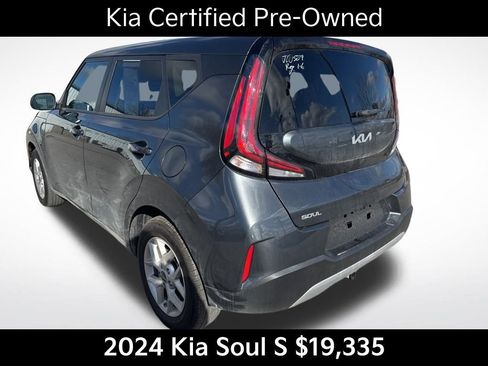 Certified 2024 Kia Soul S image 6