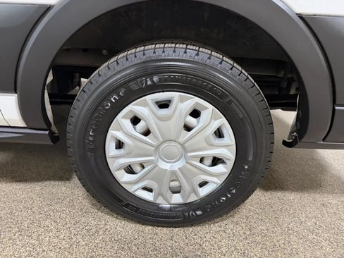 Used 2019 Ford Transit 150 XL RWD image 63