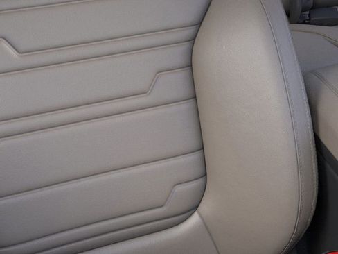 New 2025 Ford Ranger Lariat w/ FX4 Off-Road Package image 16