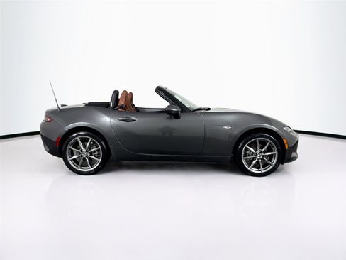Used 2023 MAZDA MX-5 Miata Grand Touring image 20