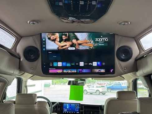 New 2026 GMC Savana 2500 Extended w/ Driver Convenience Package RWD image 4