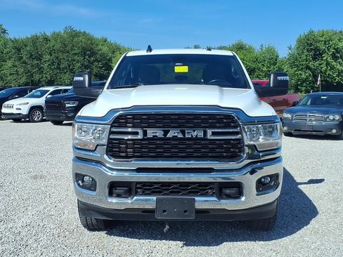Used 2024 RAM 2500 Big Horn w/ Off Road Package AWD/4WD image 6