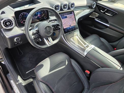 Used 2025 Mercedes-Benz C 43 AMG 4MATIC Sedan image 9
