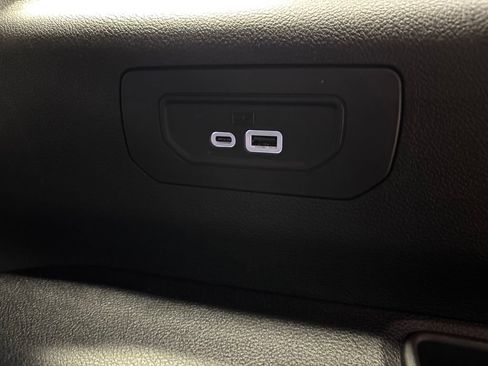 Used 2023 Jeep Grand Cherokee L Laredo AWD/4WD image 44