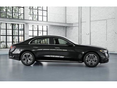 New 2026 Mercedes-Benz E 350 4MATIC Sedan image 15