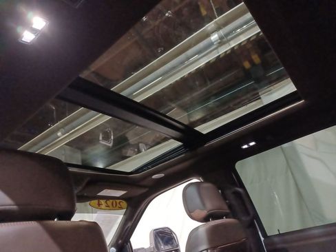 Used 2024 Ford F250 King Ranch image 16