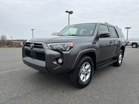 Used 2020 Toyota 4Runner SR5 Premium w/ Moonroof Package image 4