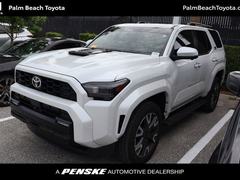 Used 2025 Toyota 4Runner TRD Sport Premium AWD/4WD image 1