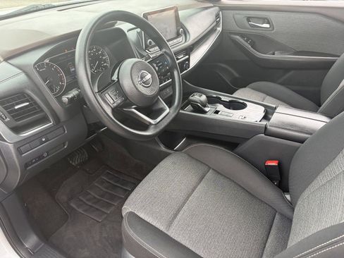 Used 2023 Nissan Rogue SV image 19