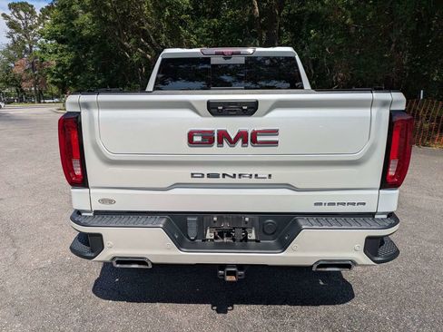 Used 2022 GMC Sierra 1500 Denali w/ Denali Reserve Package AWD/4WD image 4