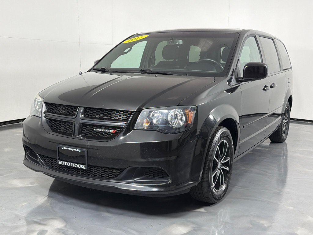 Used 2017 Dodge Grand Caravan SE FWD image 9