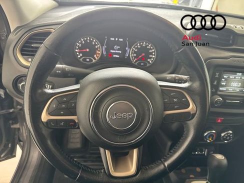 Used 2017 Jeep Renegade Latitude image 21