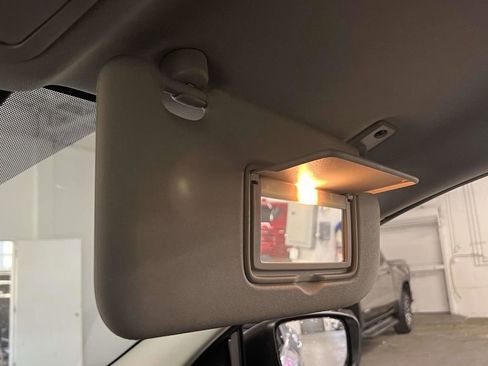 Used 2019 Nissan Rogue Sport SV w/ All-Weather Package image 33