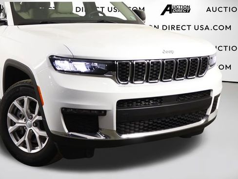 Used 2022 Jeep Grand Cherokee L Limited AWD/4WD image 56