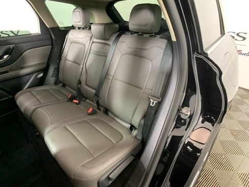 Used 2026 Lincoln Corsair Premiere FWD image 21