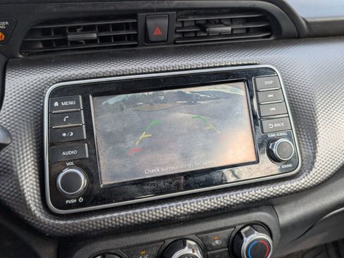 Used 2020 Nissan Kicks S image 8