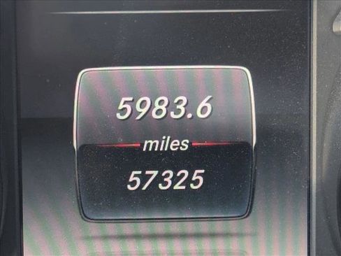 Used 2019 Mercedes-Benz GLC 300 image 10