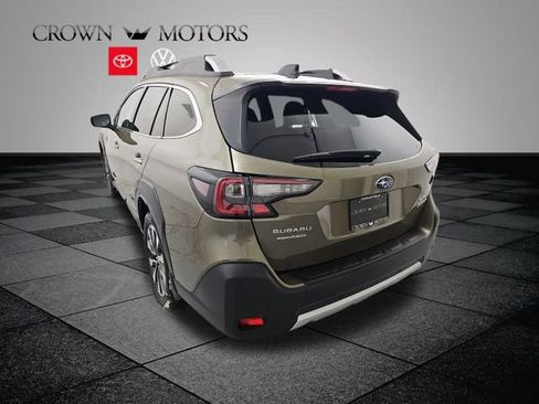 Used 2025 Subaru Outback Touring XT image 4