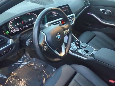 Used 2021 BMW 330i Sedan w/ Convenience Package image 17