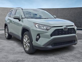 Used 2019 Toyota RAV4 XLE Premium w/ Cold Weather Package AWD/4WD video 2