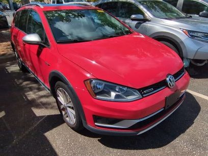 Used 2017 Volkswagen Golf Alltrack SE
