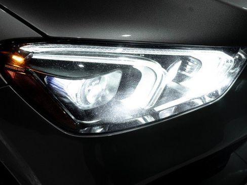 Used 2022 Mercedes-Benz GLE 53 AMG 4MATIC Coupe image 9