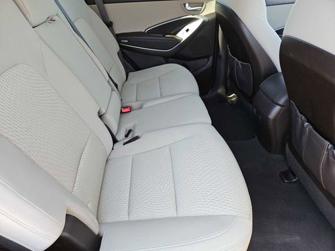 Used 2018 Hyundai Santa Fe Sport w/ 2.4L Value Package 02 image 20