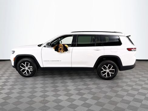 Used 2025 Jeep Grand Cherokee L Limited AWD/4WD image 4